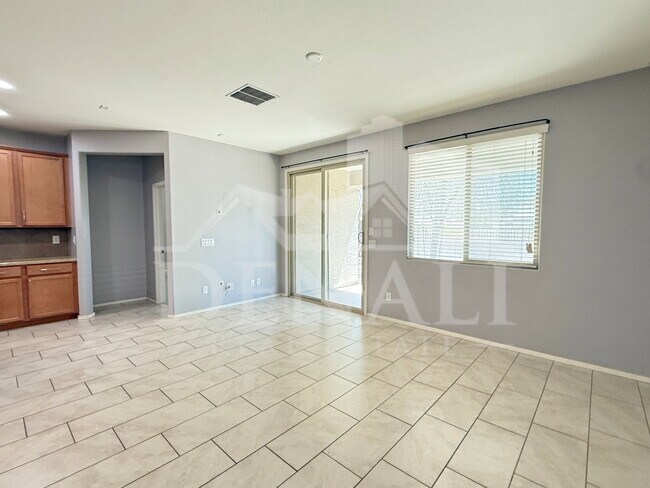 Building Photo - 5231 W Leodra Ln