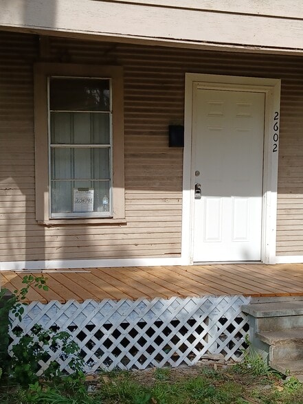 Primary Photo - 2602 10th Ave N