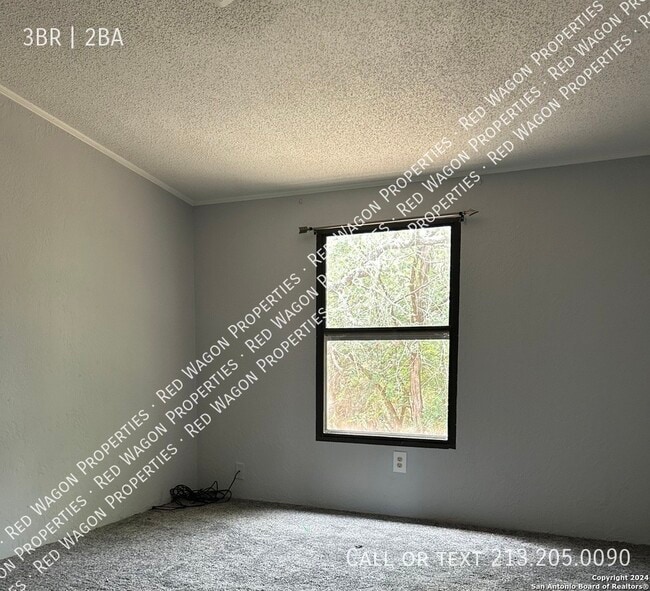 Building Photo - 454 Overland Trail