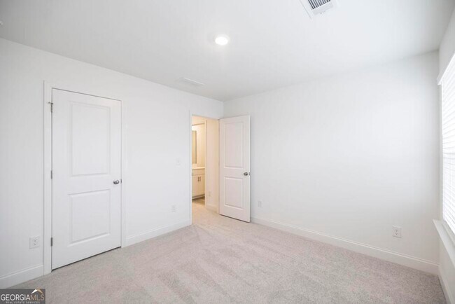 Building Photo - 107 Prospect Ave