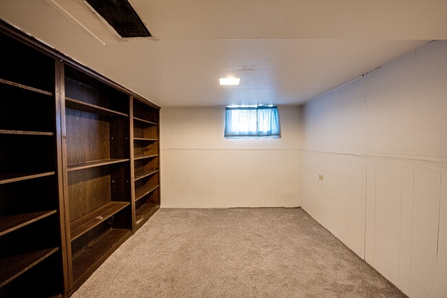 Building Photo - 1127 Santa Rosa Ave