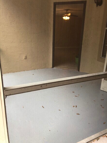 Building Photo - 629 Dory Ln