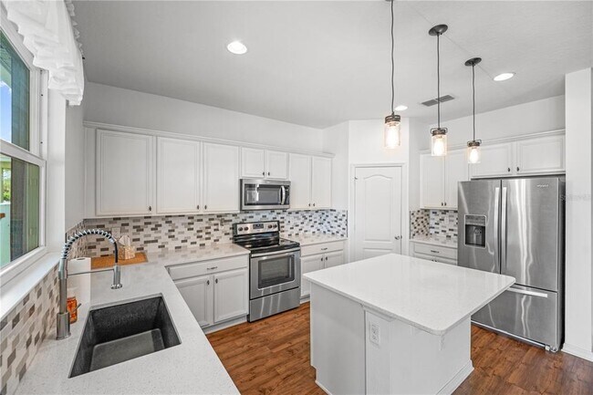 Building Photo - 2813 Shelburne Way