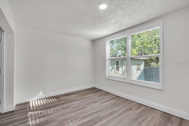 Building Photo - 3101 N 15th St