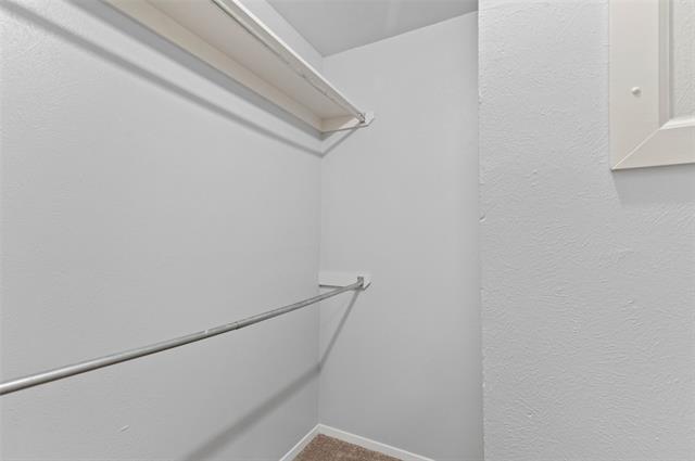 Building Photo - 716 W Mulberry St