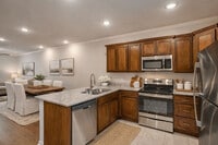 Building Photo - Sycamore Heights Townhome