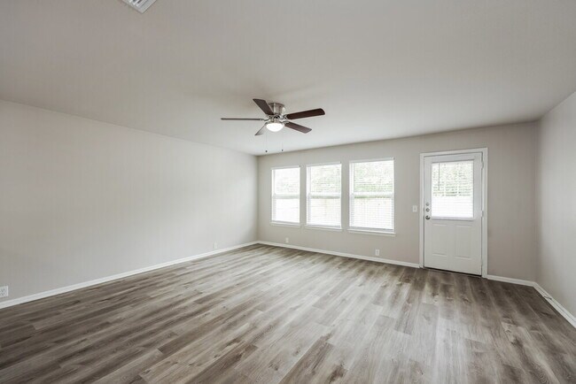Building Photo - 10875 Rustic Cedar
