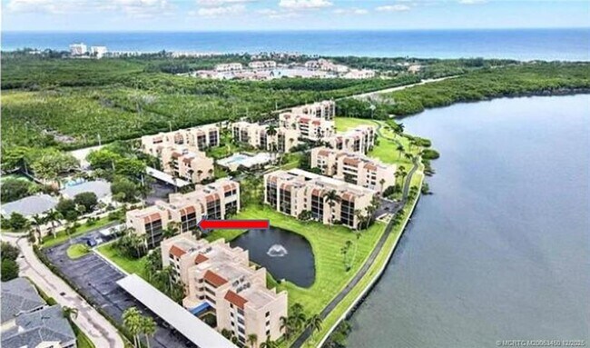 Building Photo - 3392 NE Causeway Blvd