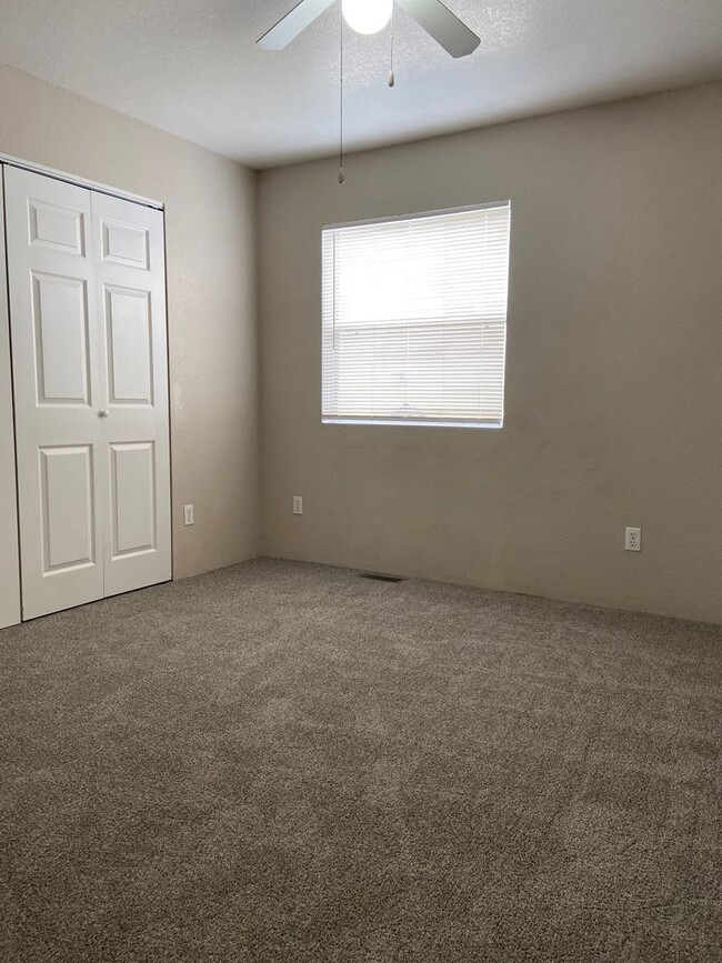 Building Photo - Apartment in Branson East, Kirbyville