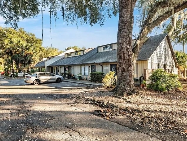 Building Photo - 3468 NW 37th Ave