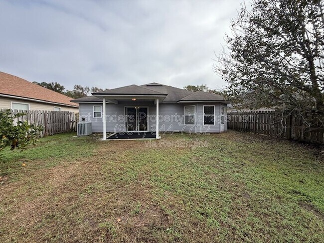 Building Photo - 12059 Hayden Lakes Cir