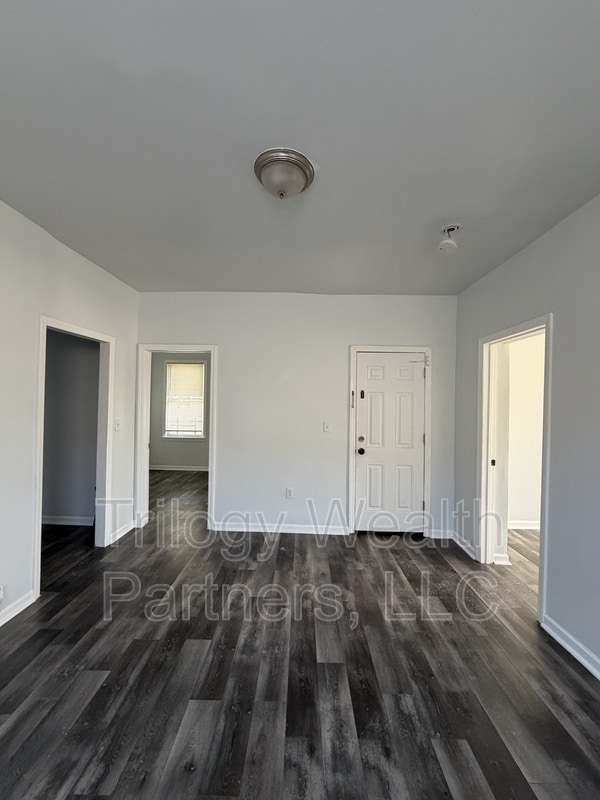 Building Photo - 59 N 15th St
