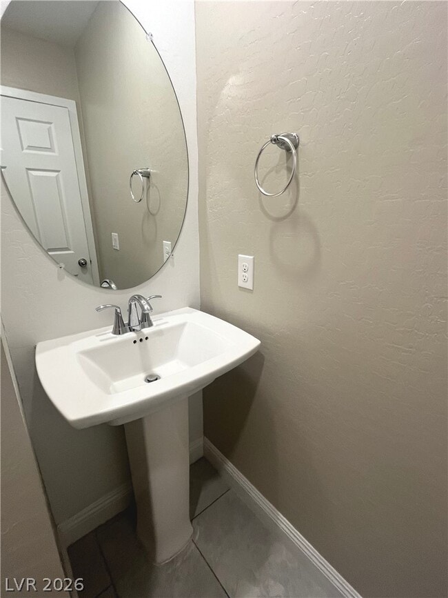 Building Photo - 965 Nevada State Dr