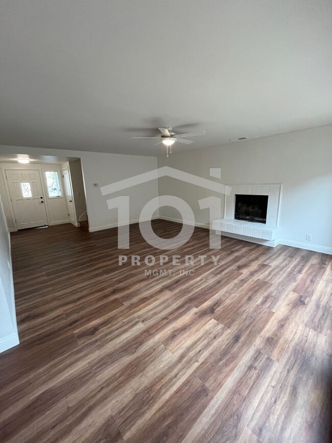 Building Photo - Beautifully renovated two-story home tucked in a quiet, tree-lined setting just off Mission and B...