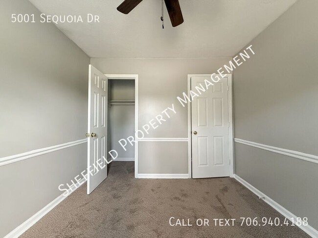 Building Photo - 5001 Sequoia Dr