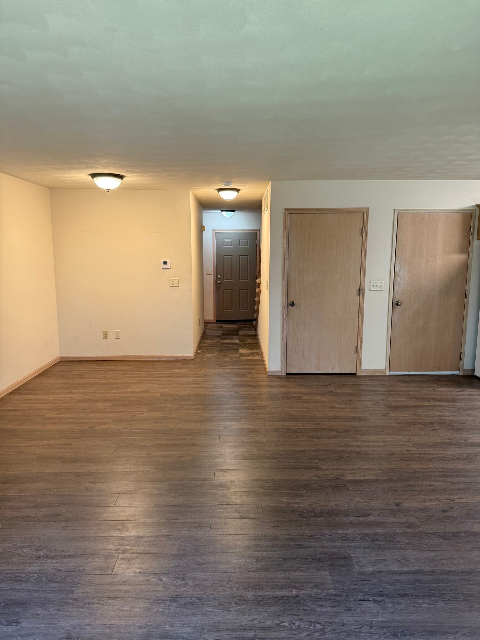 Building Photo - W6867 Sunnyvale Ln