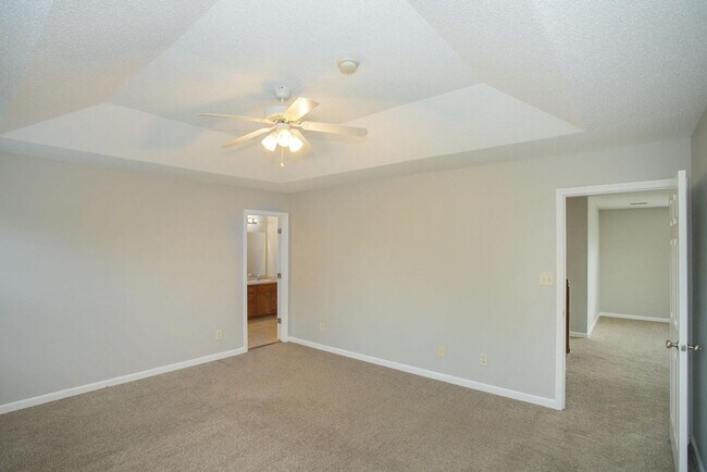 Building Photo - 822 Sugarcane Way