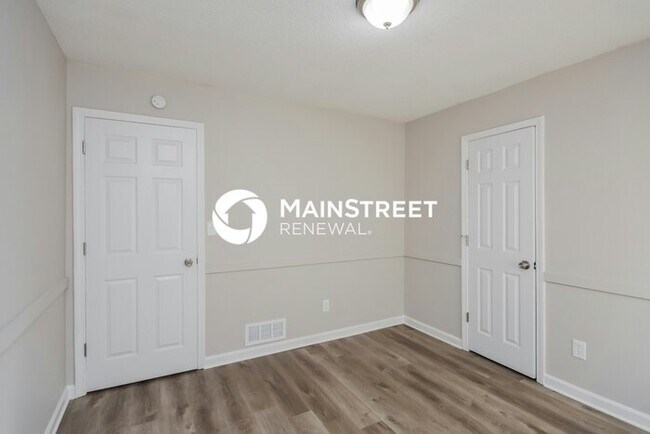 Building Photo - 3 Bedroom Pet-Friendly Home in Covington, ...