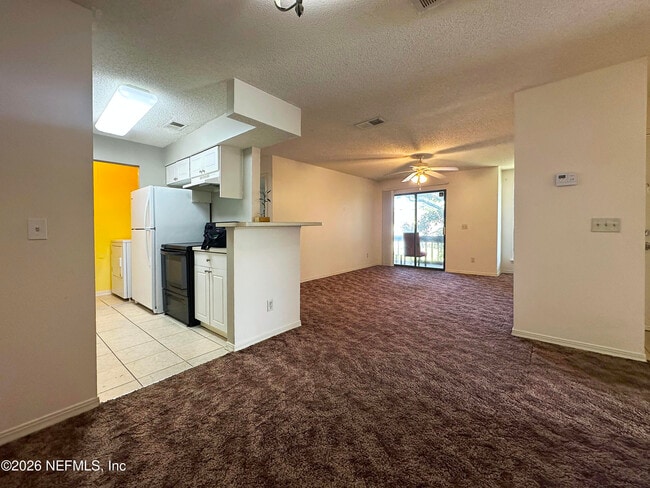 Building Photo - 10200 Belle Rive Blvd