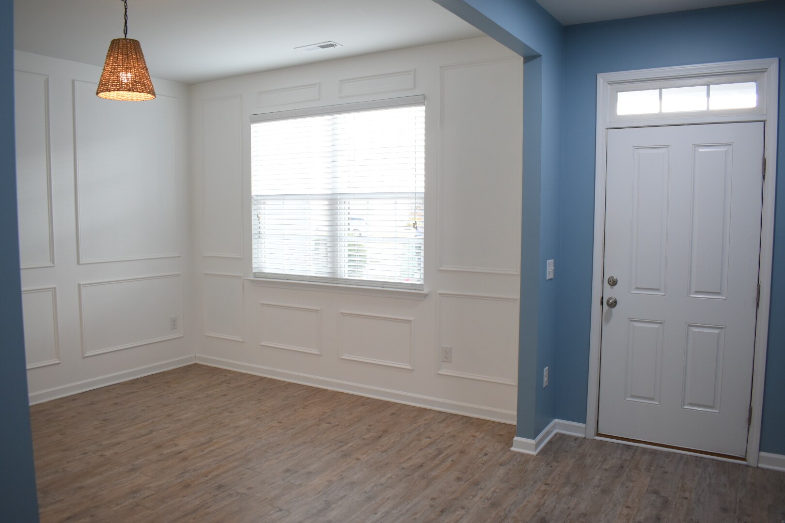 Building Photo - 145 Presley Ln