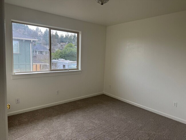 Building Photo - 2430-2438 E Whiteaker