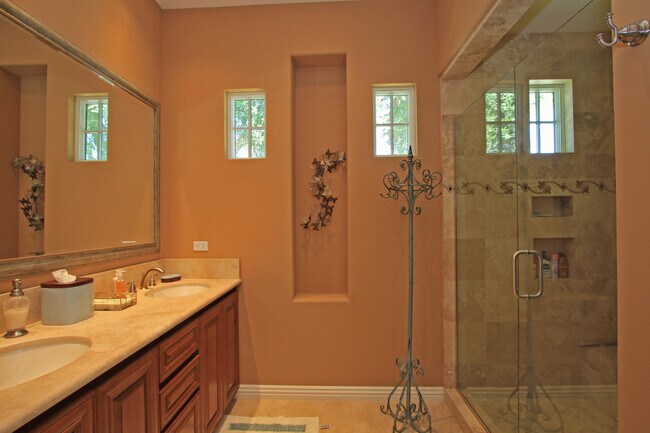 Building Photo - 75739 Via Cortona