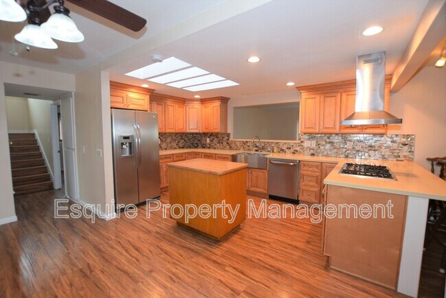 Building Photo - 3701 Taffrail Ln