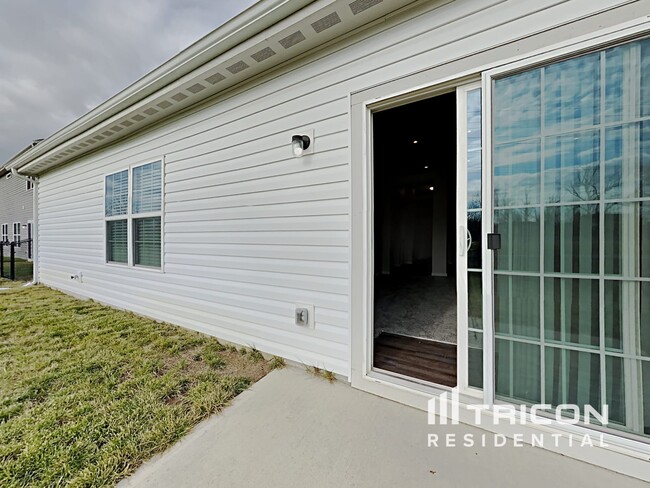 Building Photo - 675 Albermarle Dr