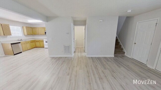 Building Photo - 1205 Ricochet Dr