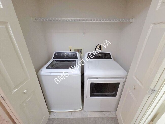 Building Photo - 46630 Drysdale Terrace