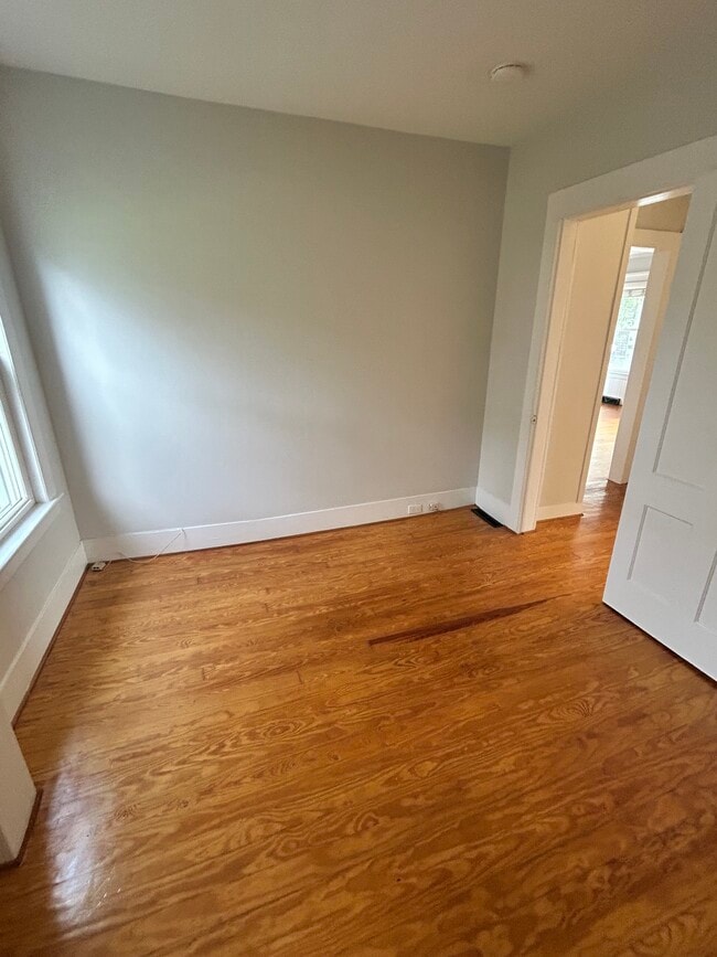 Building Photo - 26 Pearl St