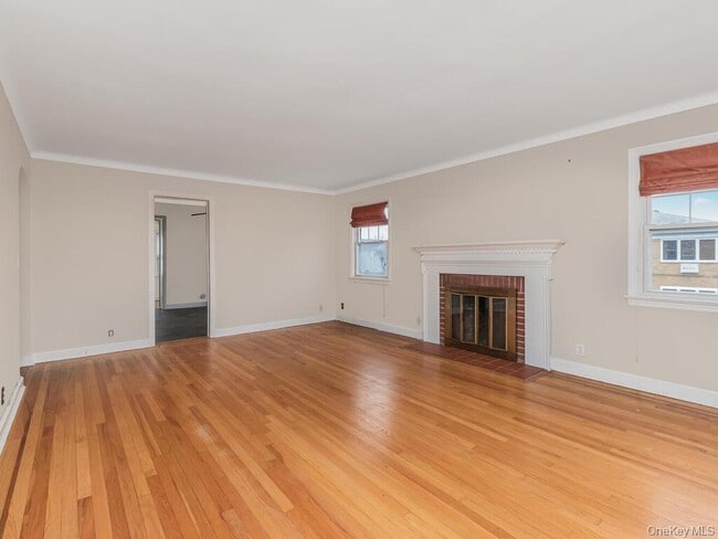 Building Photo - 45 Emerson St