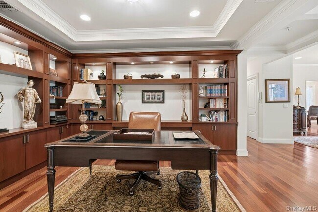 Building Photo - 336 Trotting Ln