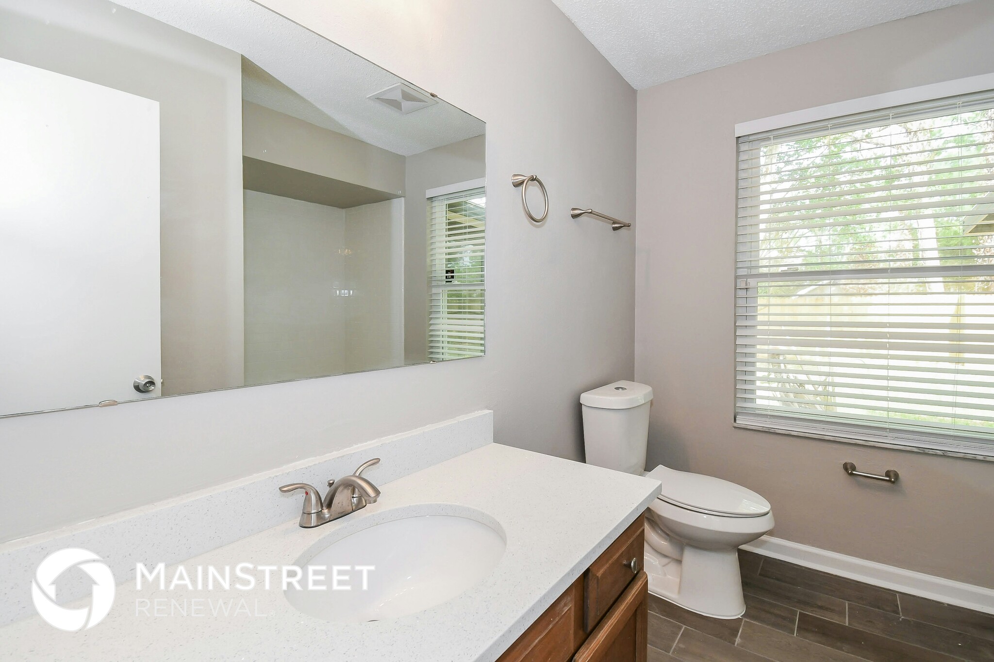 Building Photo - 10844 Reading Rd