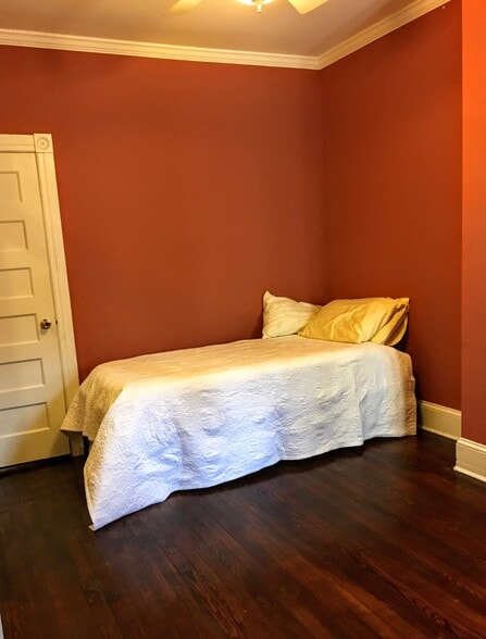 Building Photo - 140 Tennessee Ave NE