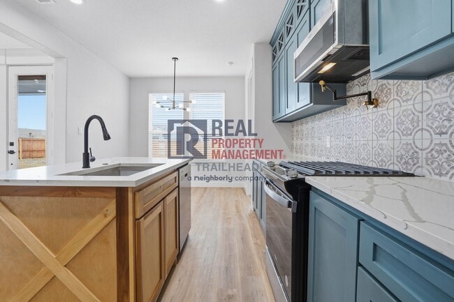 Building Photo - Luxury-Inspired 4-Bedroom Home with Distinctive Interior Design