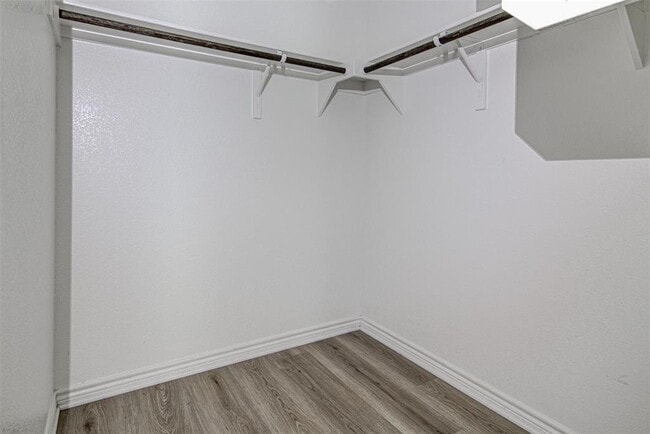 Building Photo - 1311 Hazleton Cove