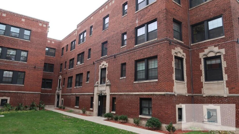 Building Photo - 1712 W Albion Ave