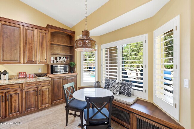 Building Photo - 7642 E Hartford Dr