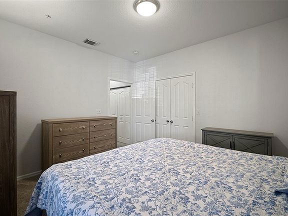 Building Photo - 5000 Culbreath Key Way