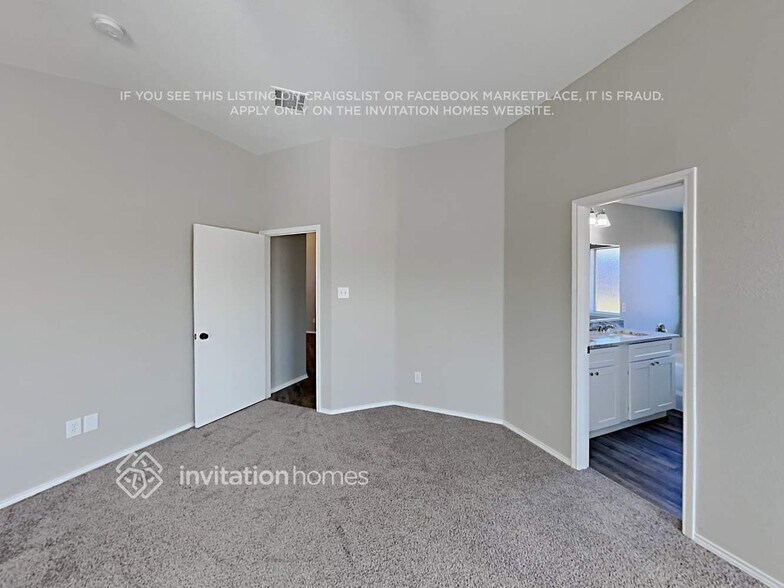 Building Photo - 1426 Teal Way