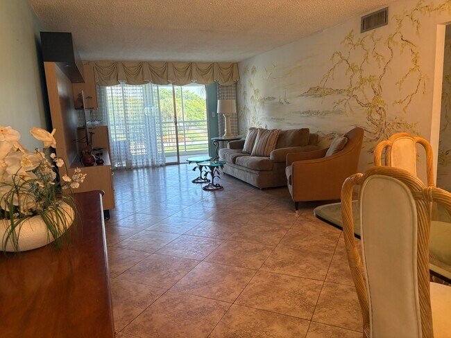 Building Photo - 2501 Antigua Terrace