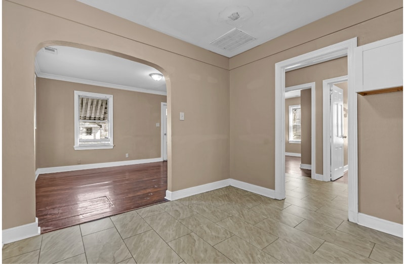 Building Photo - 3067 Pershing Ave