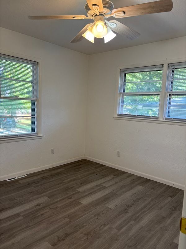 Building Photo - 1510 N 64 St