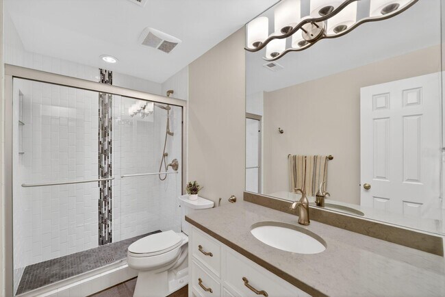 Building Photo - 5115 Cape Cod Ct
