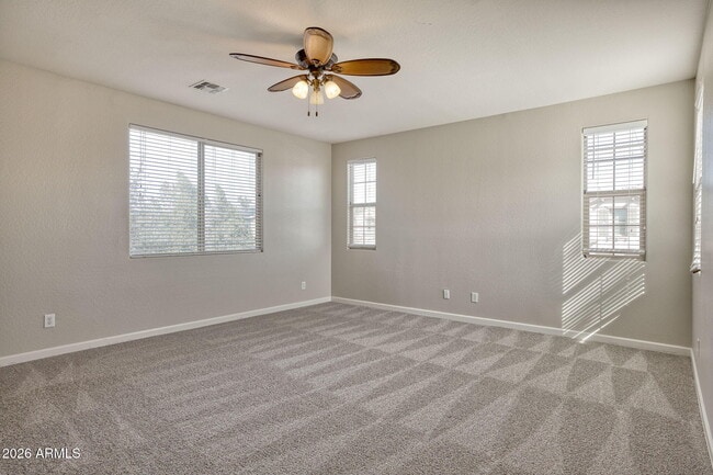 Building Photo - 13718 N 150th Dr
