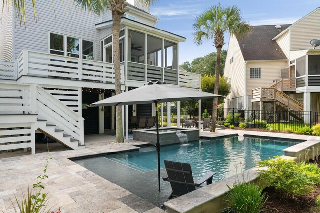 Building Photo - 1353 Black River Dr