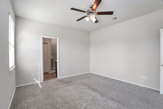 Building Photo - 17121 Upland Bent Ct