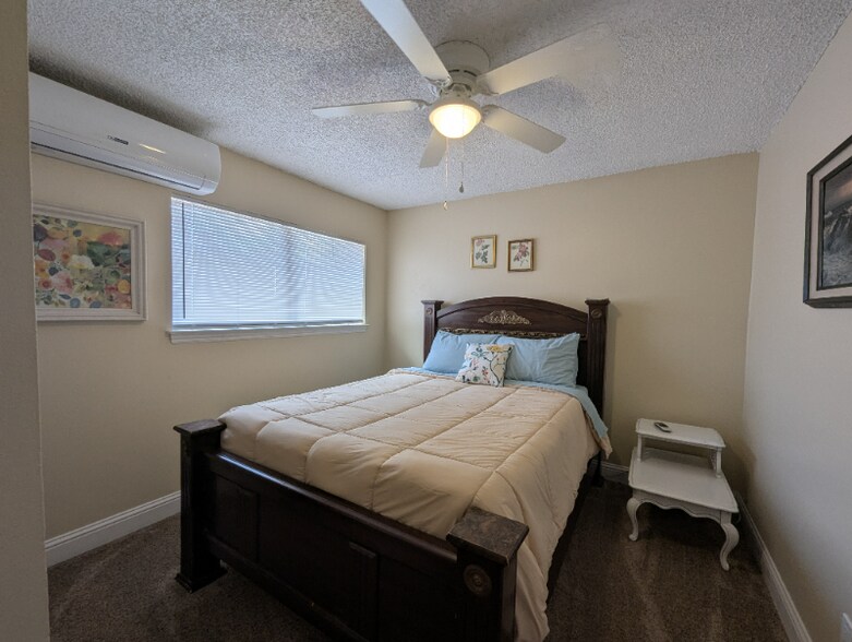 Building Photo - 31100 Ruth Hill Rd