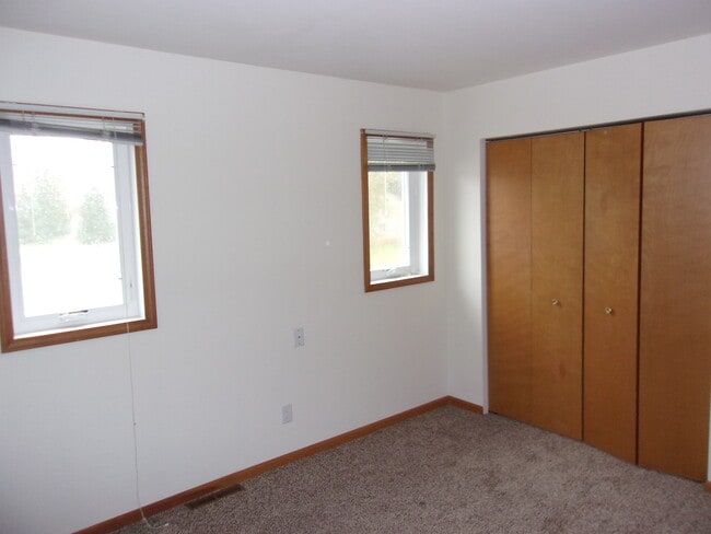 Building Photo - 1252 Lake Charles Ave